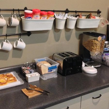 Mondovi Sunrise Inn Hotel מראה חיצוני תמונה